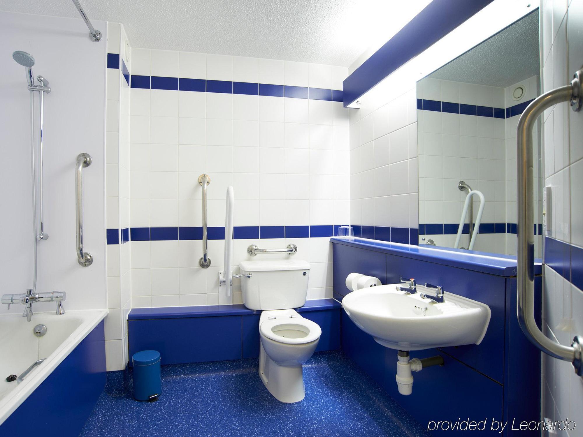 Travelodge Sheffield Central Ngoại thất bức ảnh