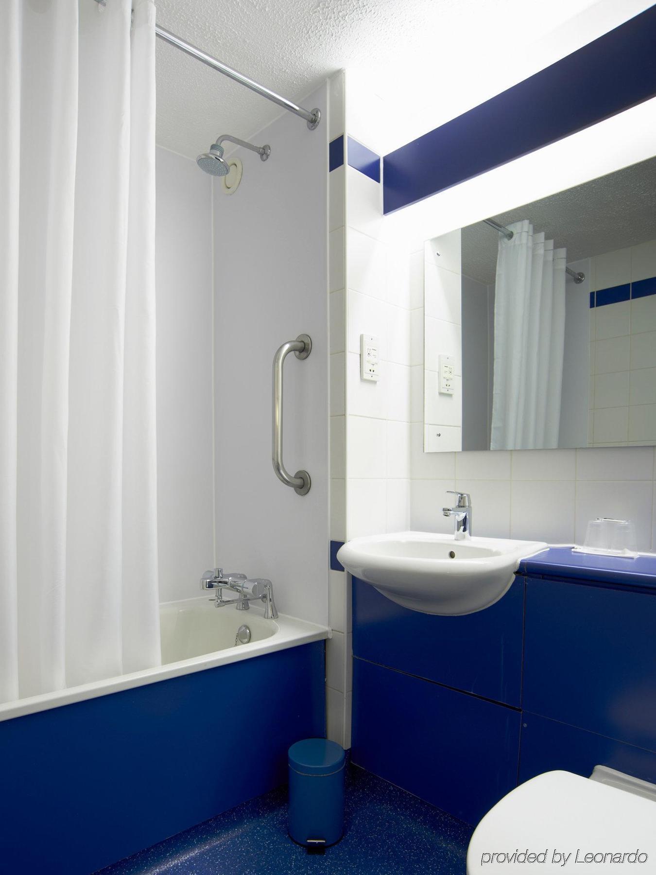 Travelodge Sheffield Central Ngoại thất bức ảnh