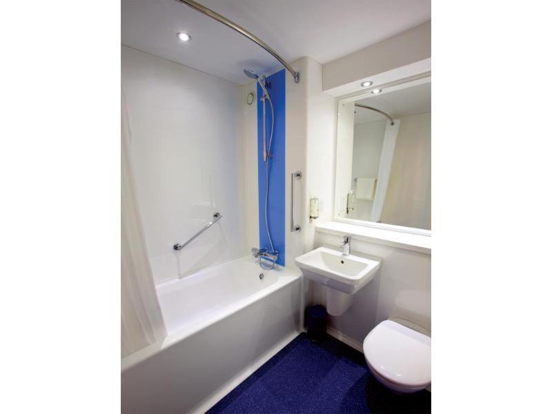 Travelodge Sheffield Central Ngoại thất bức ảnh